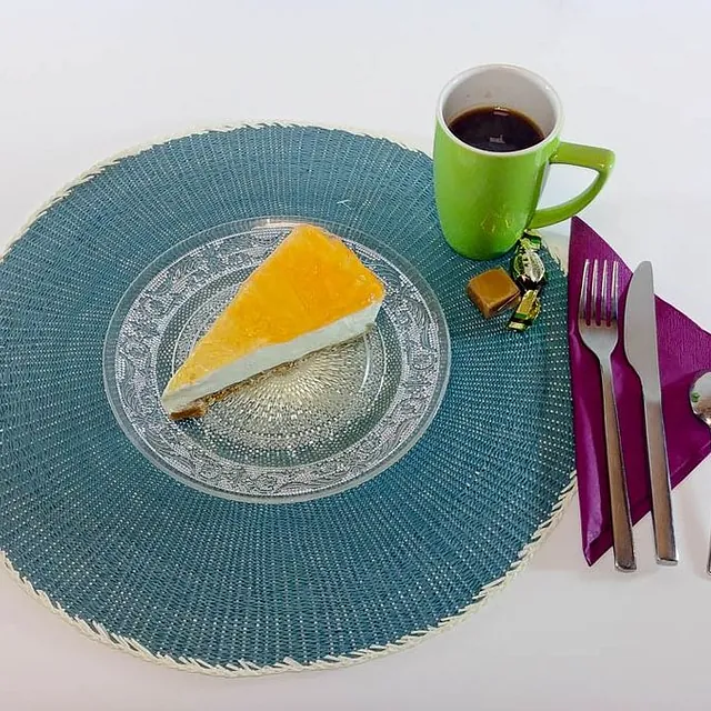 Ostekake med kjeksbunn